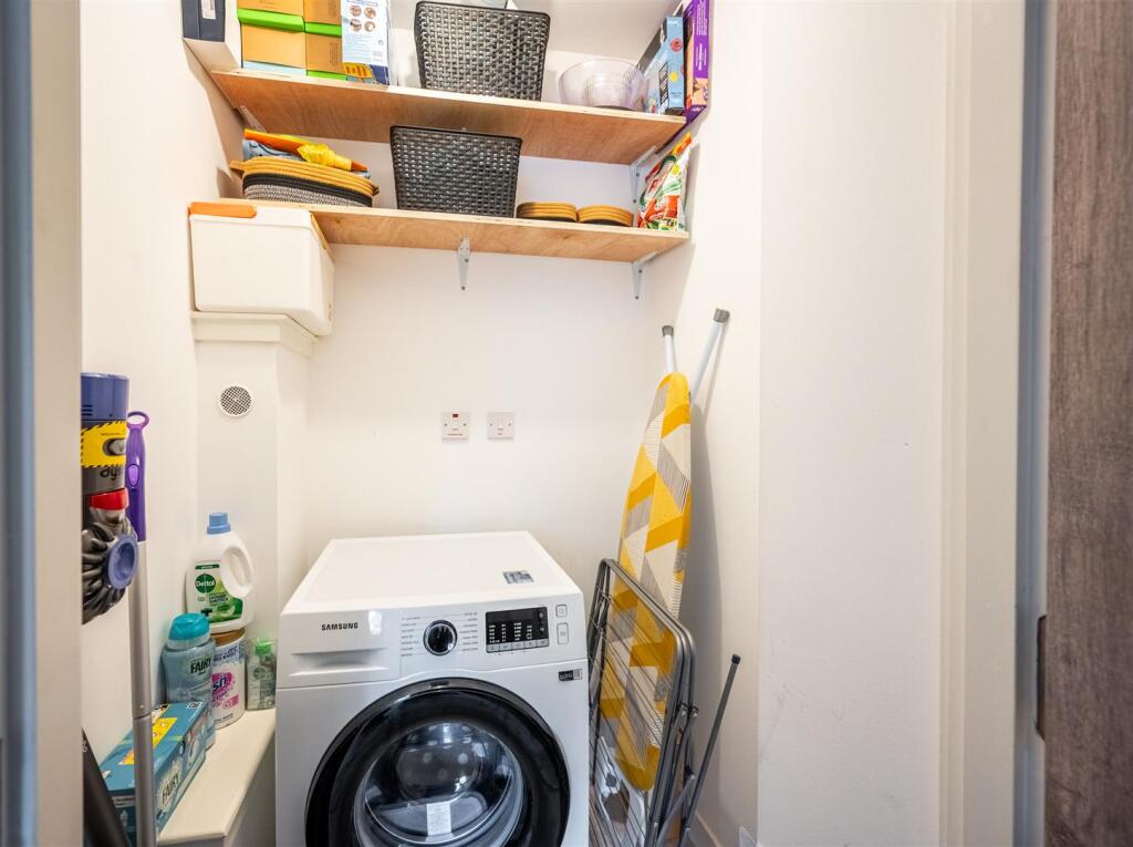 Utility Room.jpg
