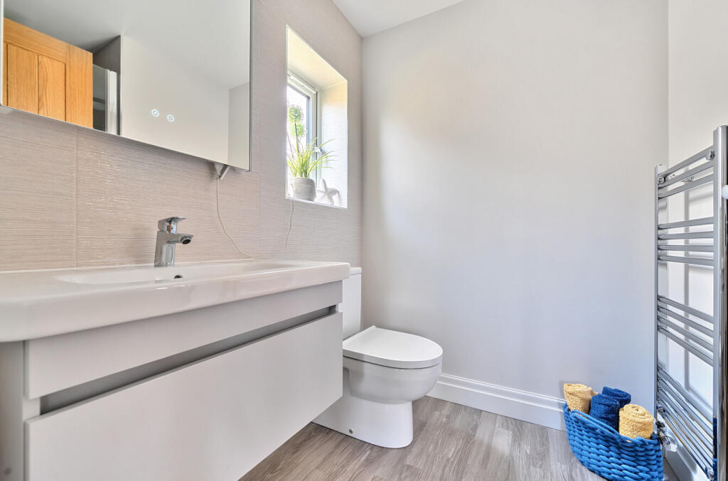 1307149-14-684b01...