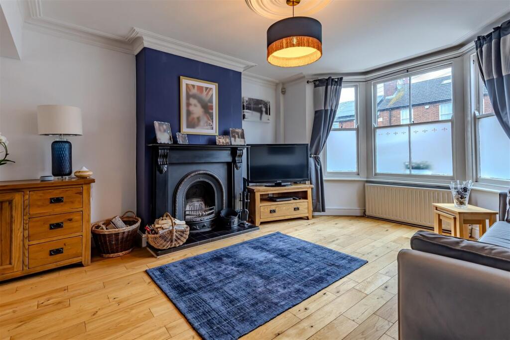 7 Chapel Road    (1).jpg