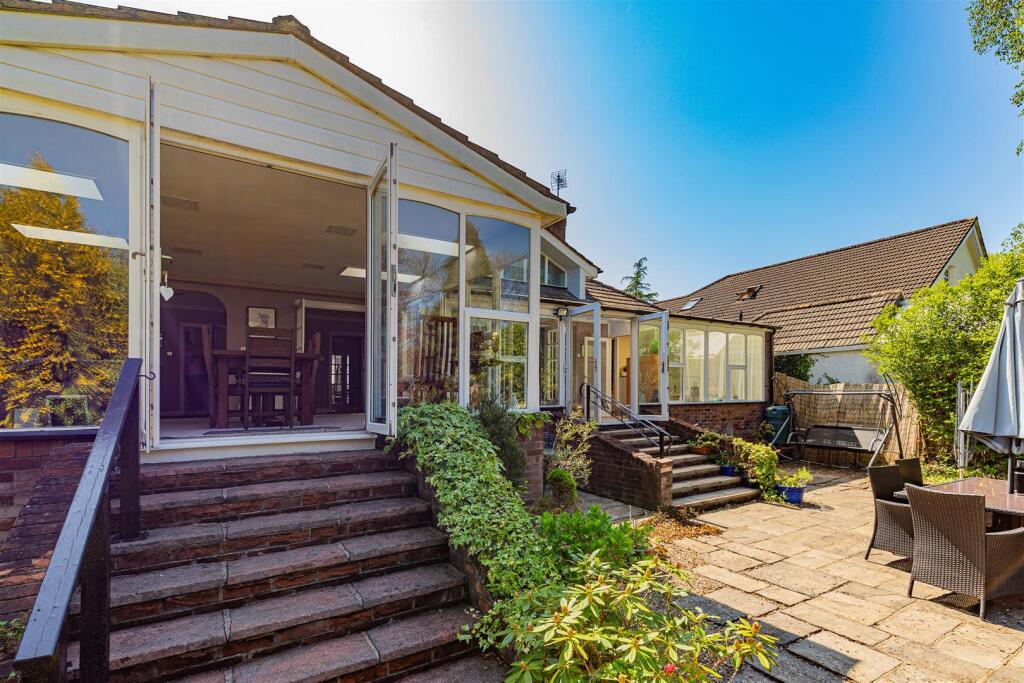 Cyncoed Rise 8-36.jpg