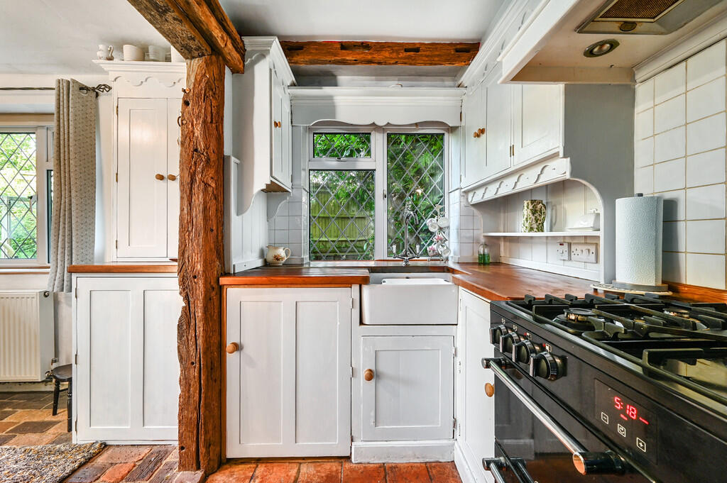 THE COTTAGE - TN3...