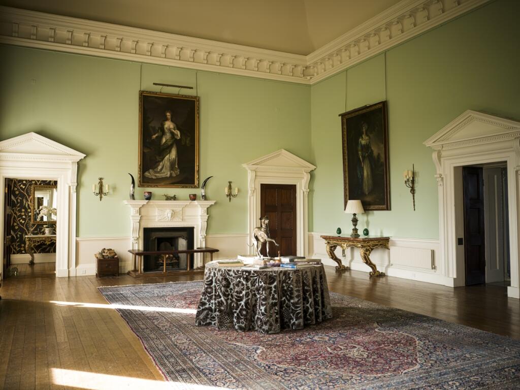 KP Saloon