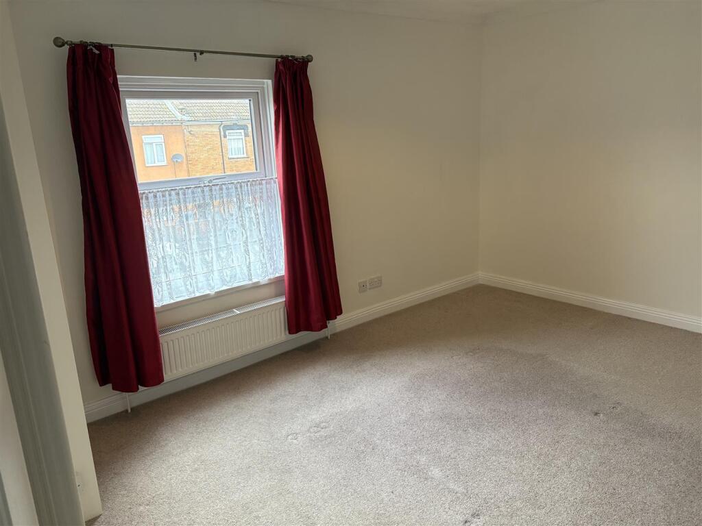 Master Bedroom.jpg