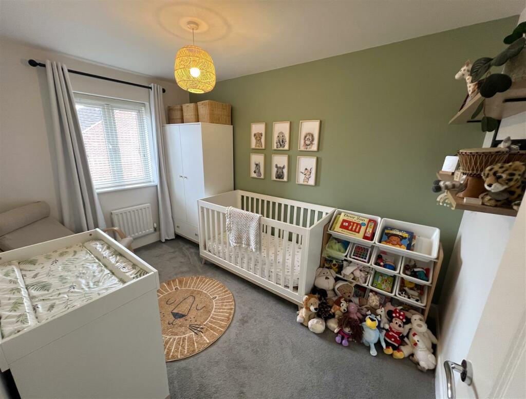 Bedroom 3.JPG