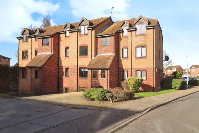 CAMPERNELL CLOSE
