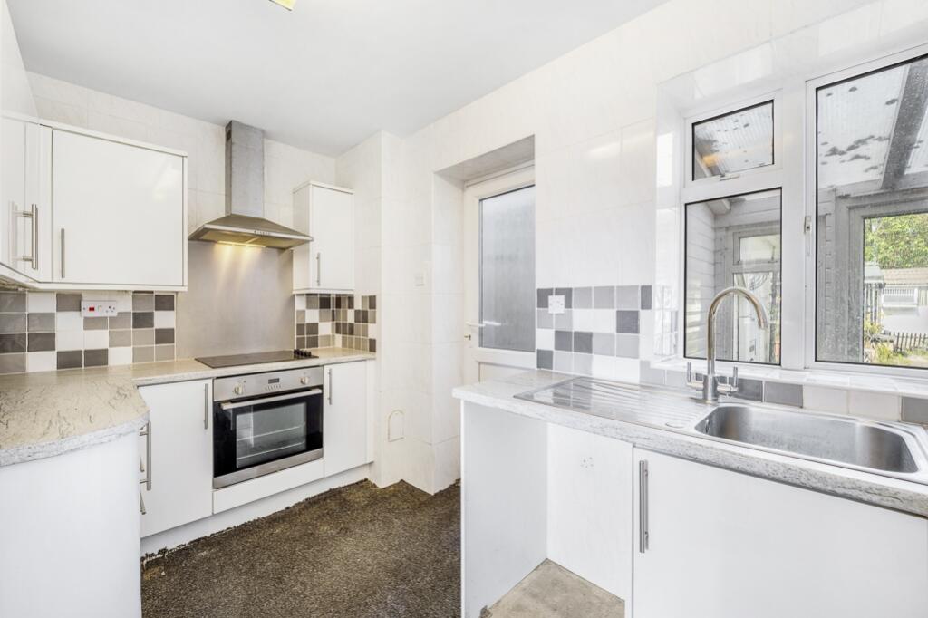 30 Bede Crescent (Benington)-18