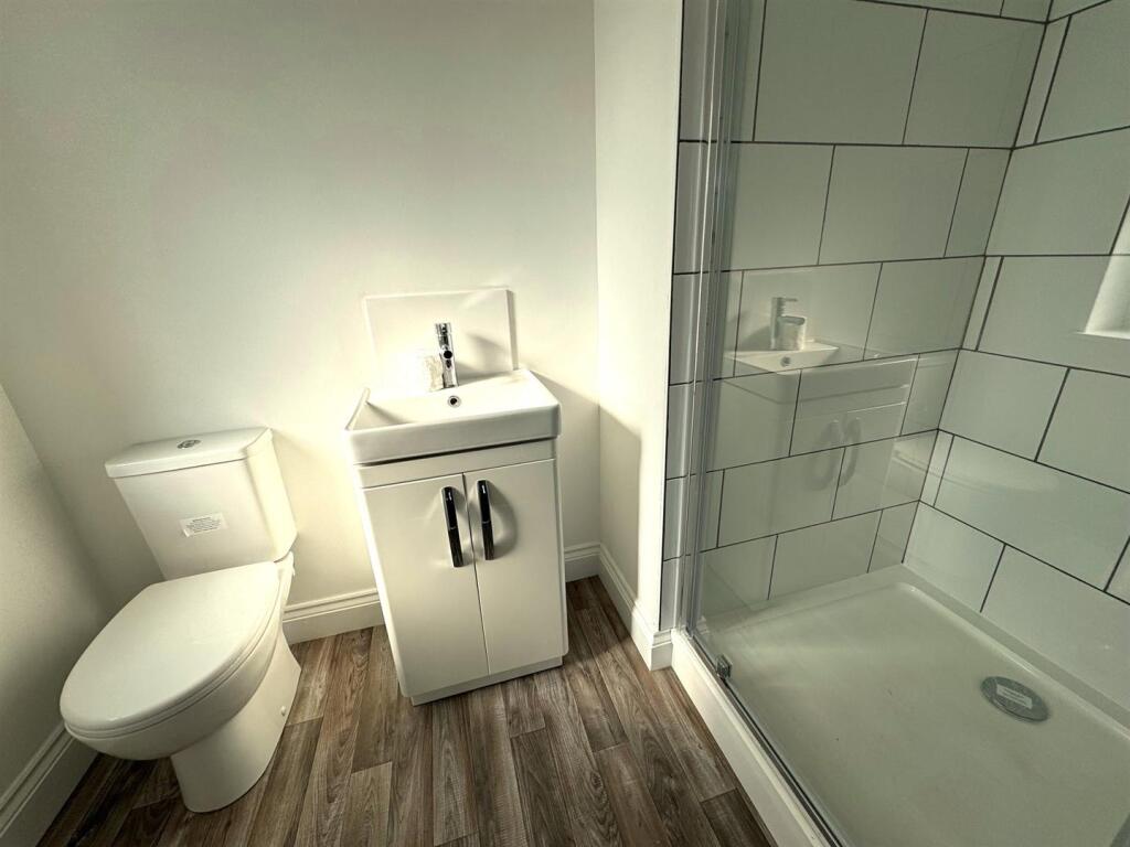 EN-SUITE.jpg