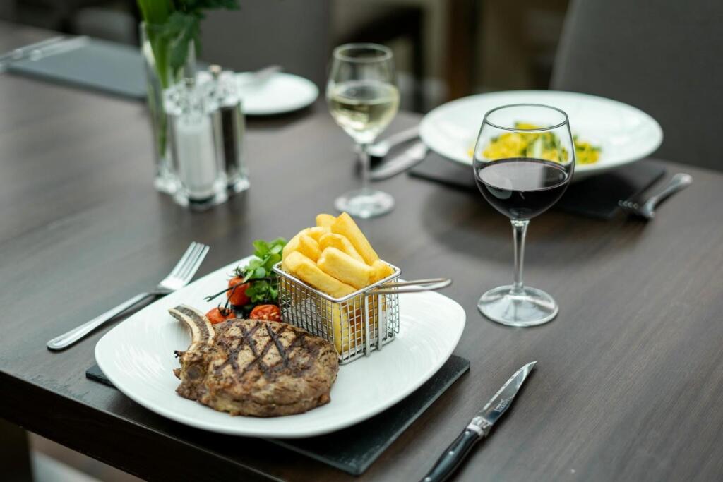 Fine Dining Restaurant