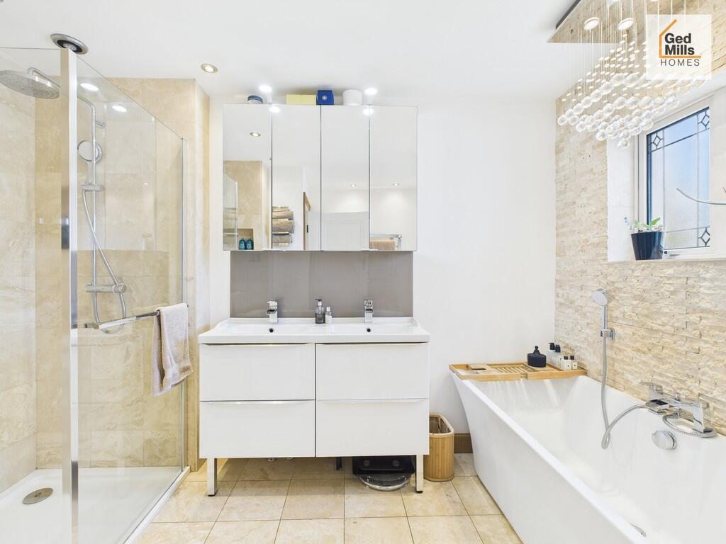 CAM04261G0-PR0041...