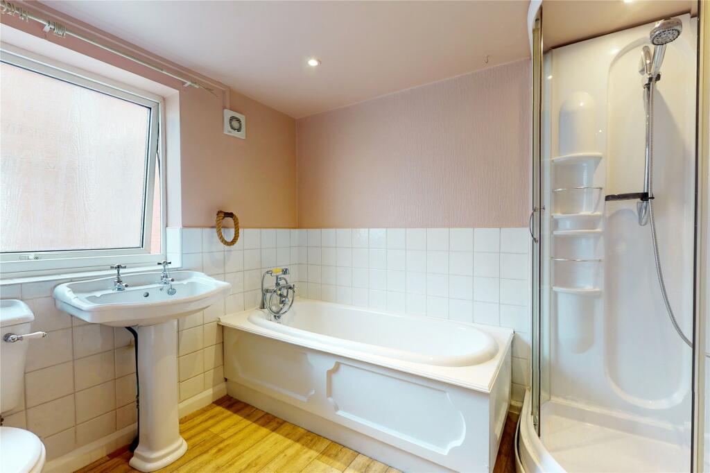 Ff - Bathroom