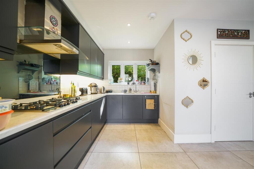 3 Court Mews - pWTLLYfiznJMT0GIbfsT.jpg