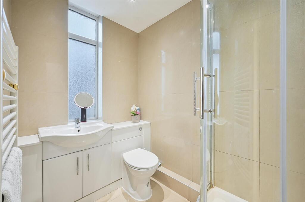 ATROBUS CLOSE, 1- (25).jpg