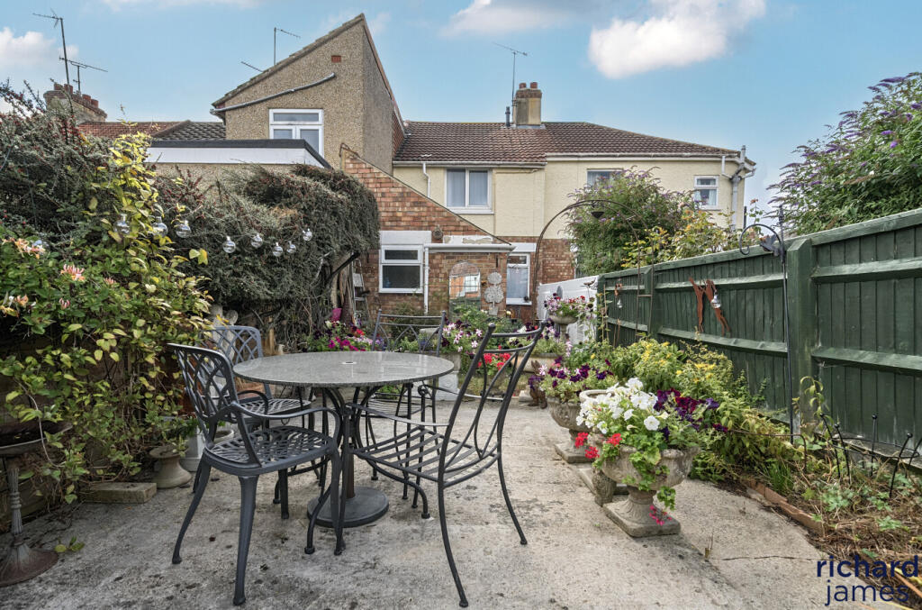 505ba63f22c540f29422ee56462b28f7