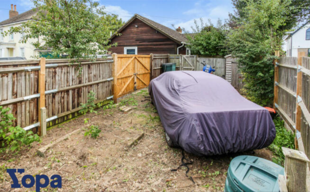 Wrap Around Private Rear Garden