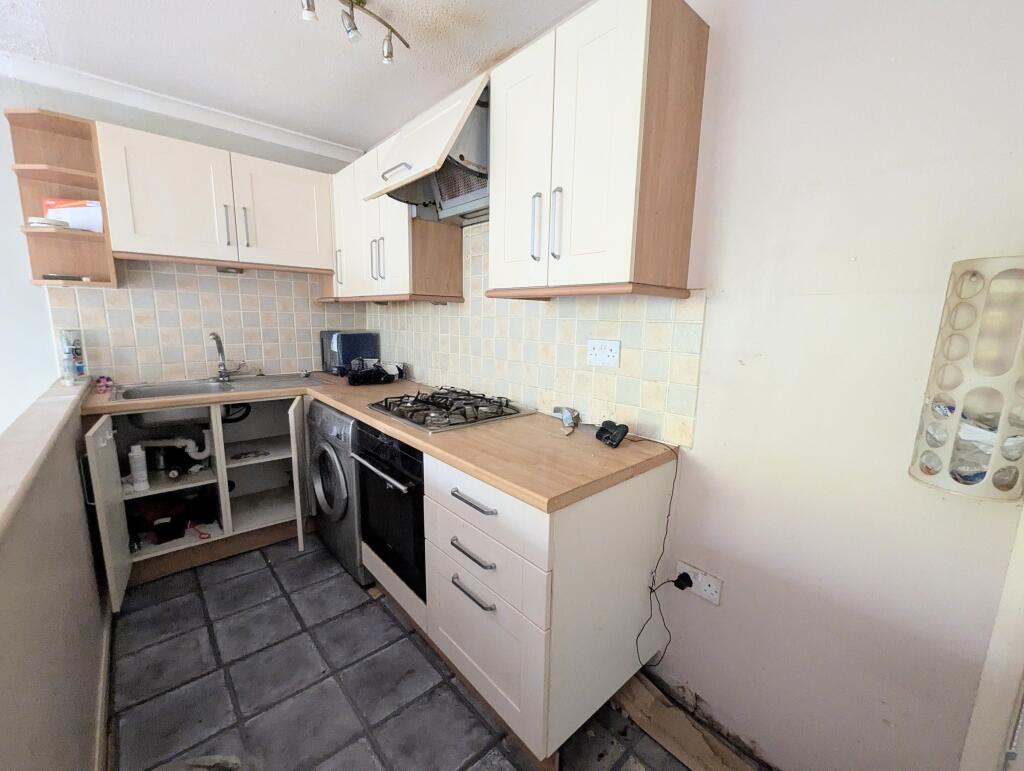 1000034297 T202511061021.jpg