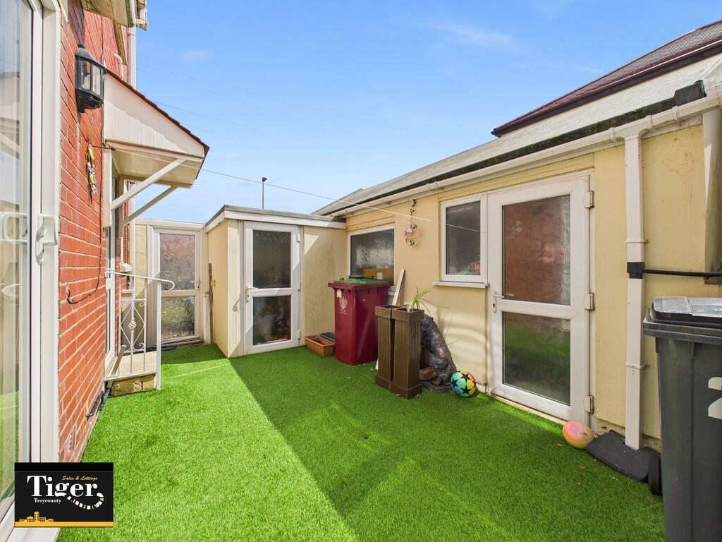 CAM03440G0-PR0384...