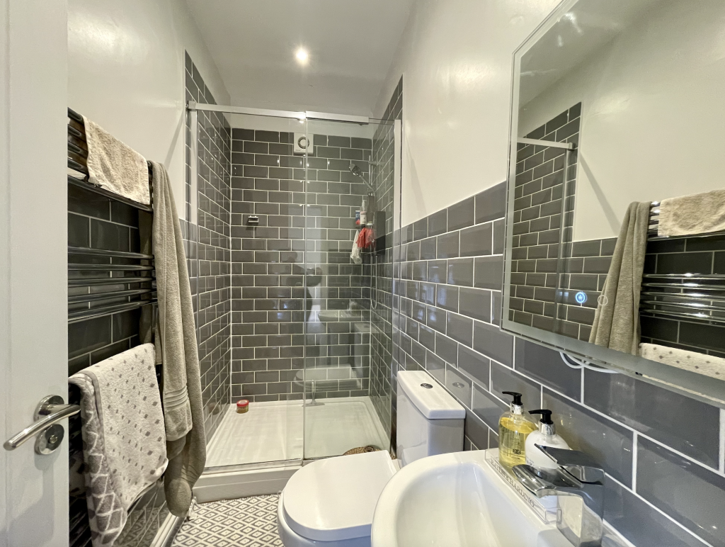 bathroom.png
