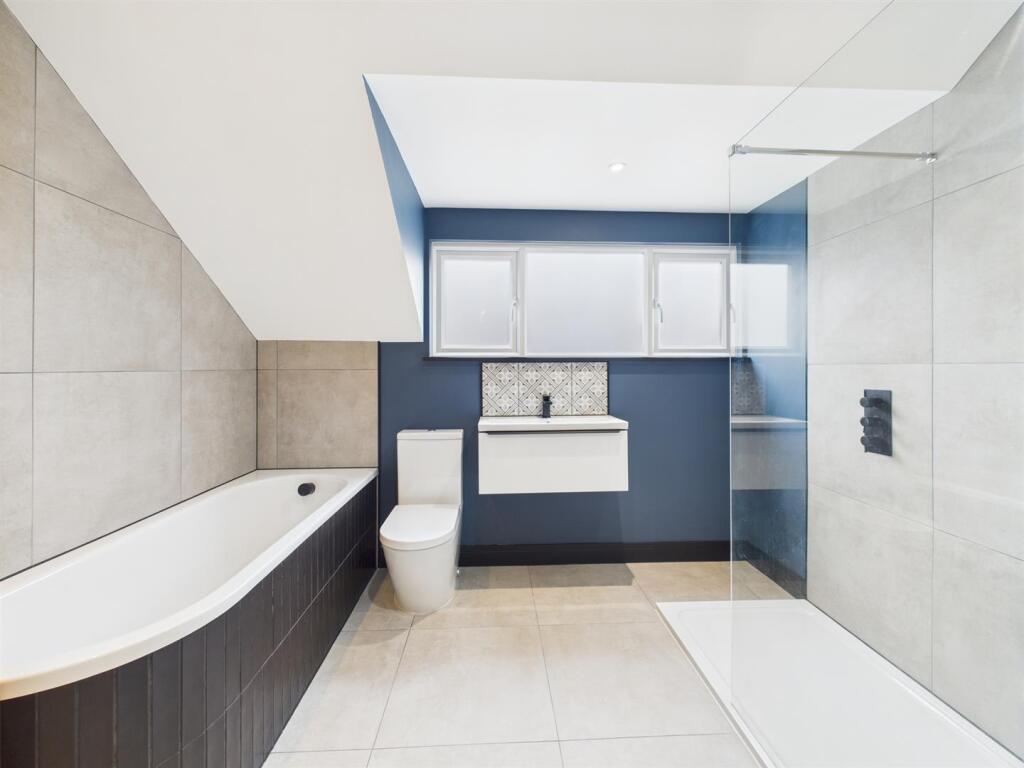 Family Bathroom .jpg