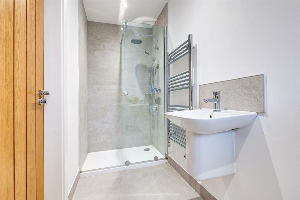 Hall Farm Close, Packington