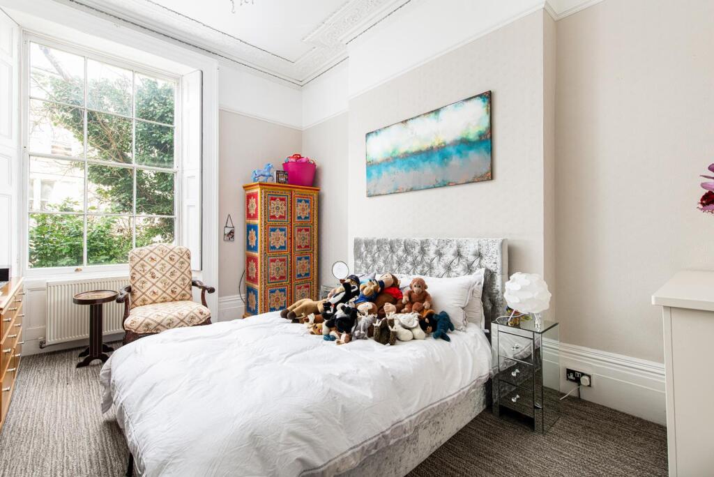 Bedroom2.jpg