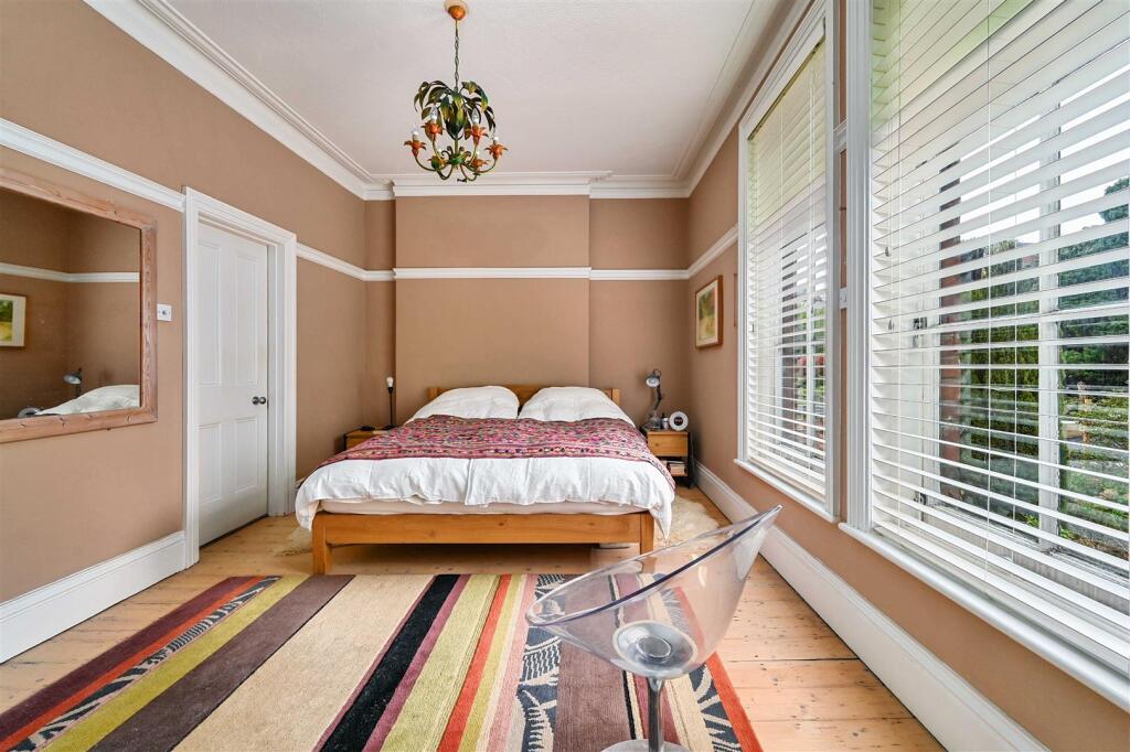 87 LOWER PARK ROAD - TN342LE (31).jpg