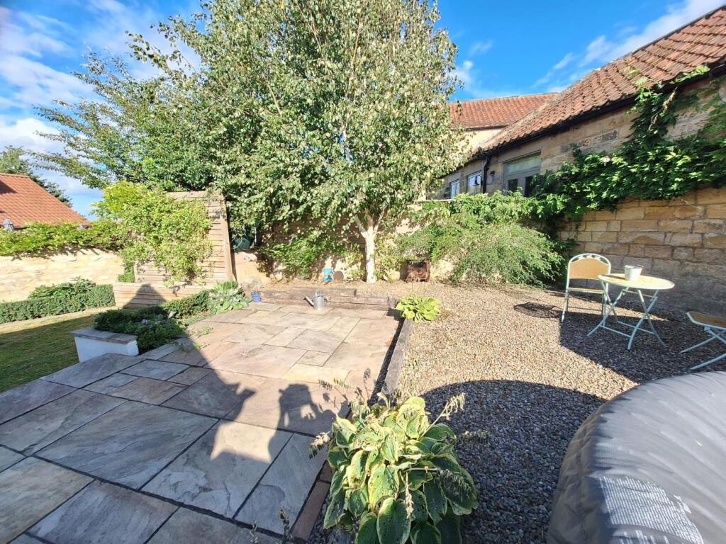 WhatsApp Image 2025-08-14 at 17.35.03 (5).jpeg