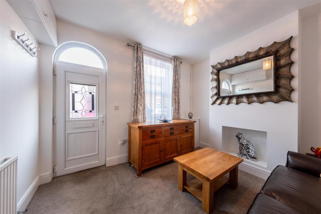 36 Regent Street-009.jpg