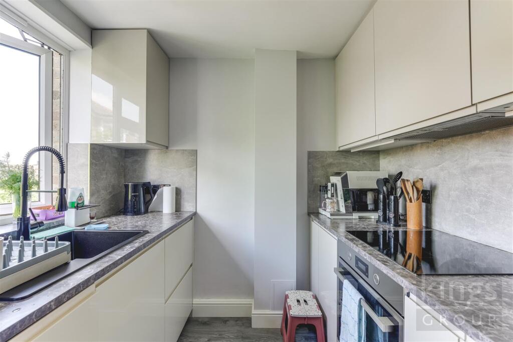 Kitchen.jpg