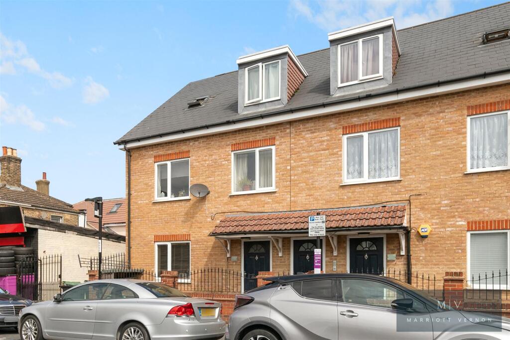 Flat 1, 1A, Bynes Road MV-12.jpg