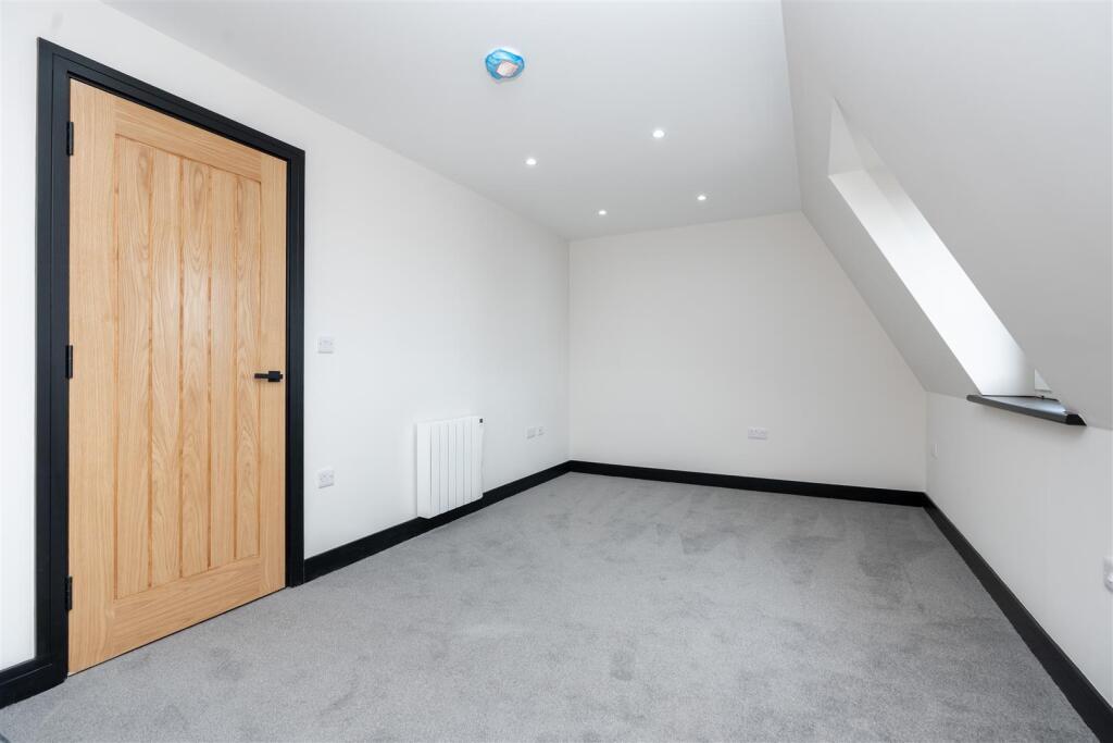 Flat 12 (2).jpg