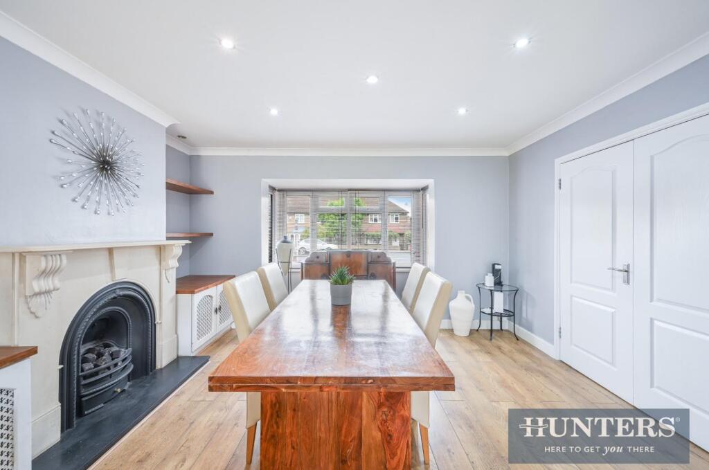 TUDOR DRIVE,  (19).jpg