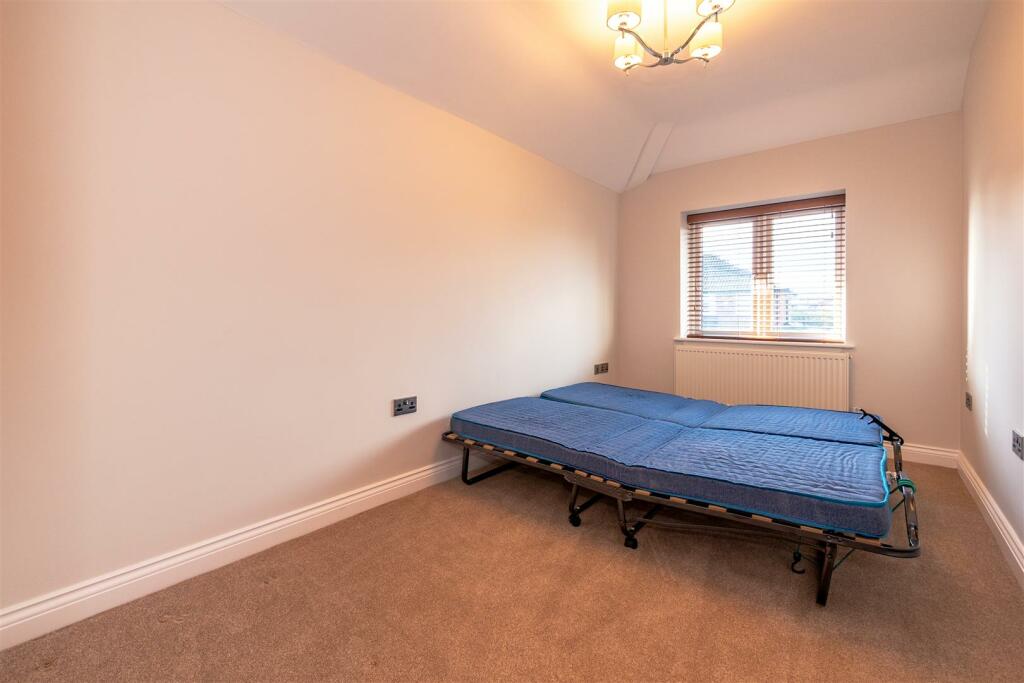 Bedroom 3.jpg