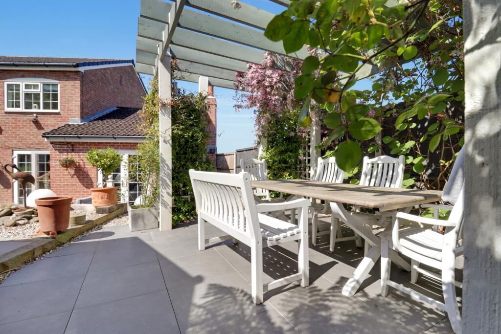 32- Rob Hammond EweMove Pontefract