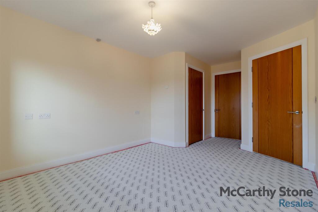 8636808-interior11-800.jpg