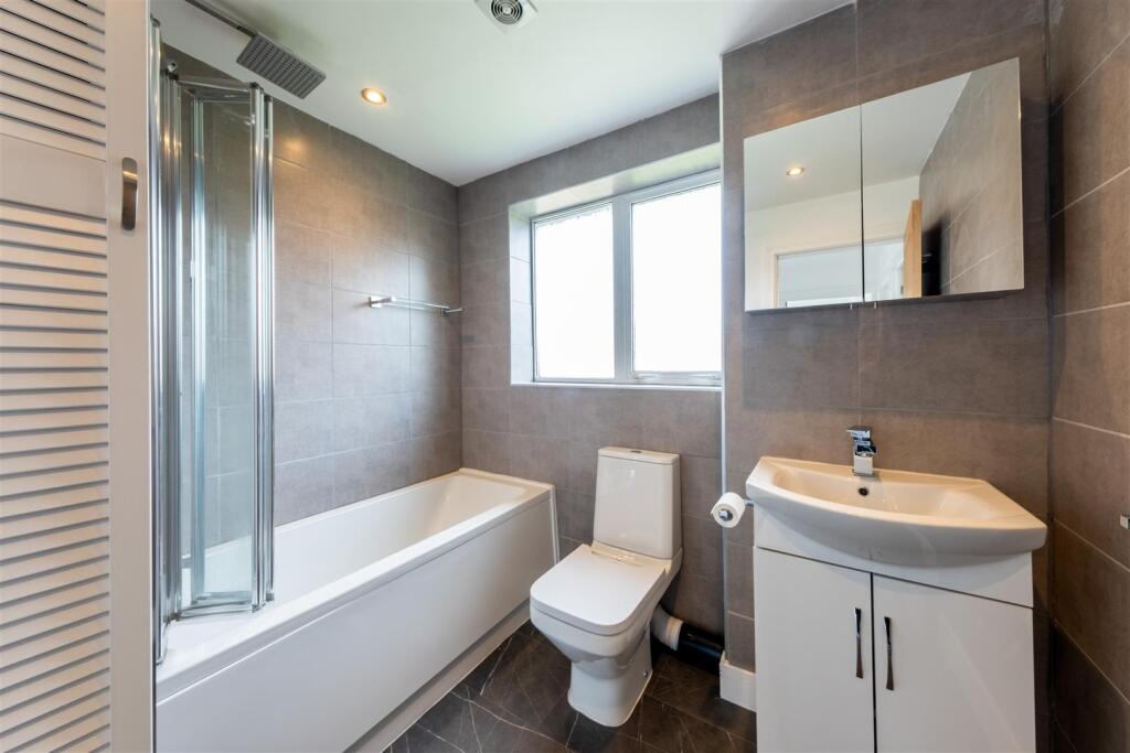 7 Willow Grove -024.jpg