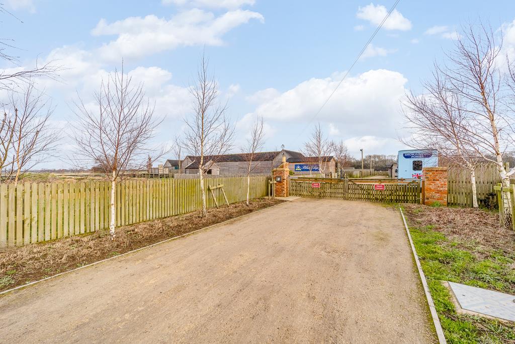 Field View Stables (Fishtoft)-9.jpg