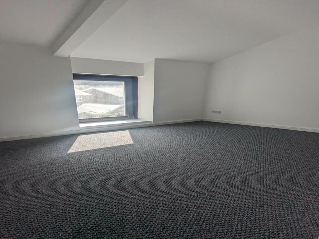 PXL_20240516_0904108