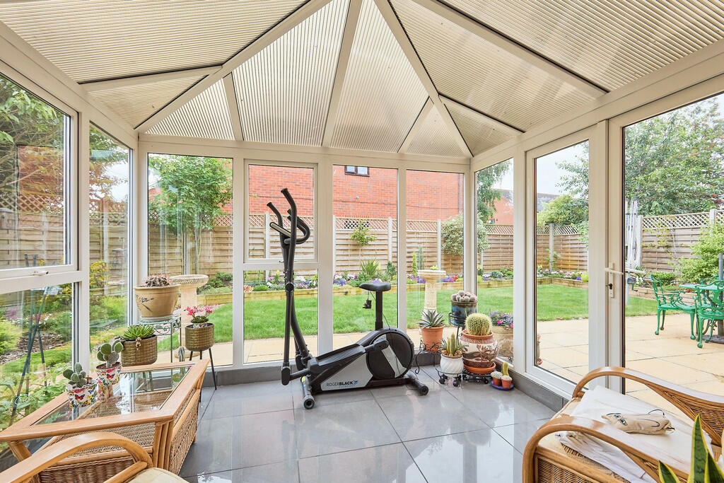 Edward Knight 202...