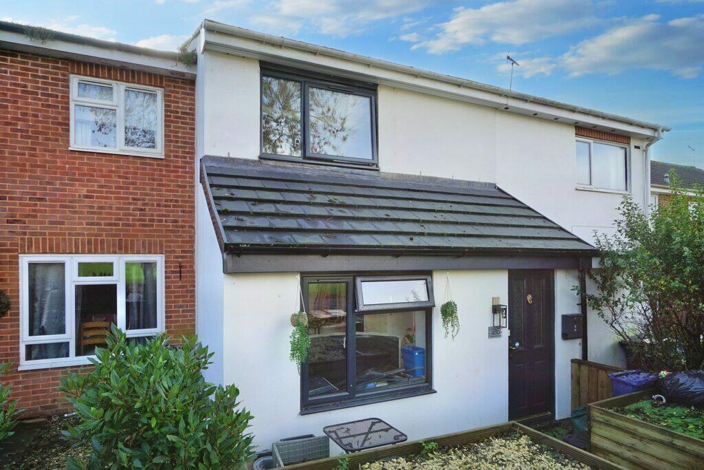 Hawthorne Grove - Front of Property