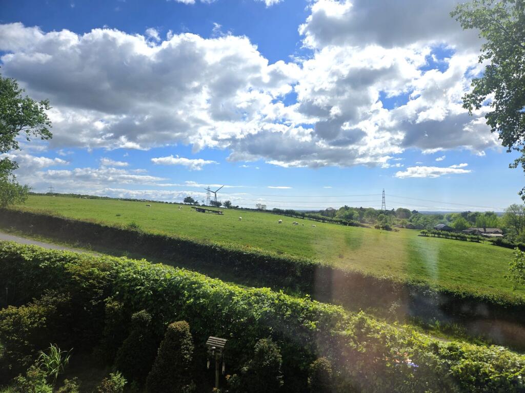 Views from the front of Brindle Brow