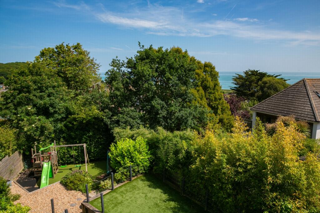 Garden &amp; view