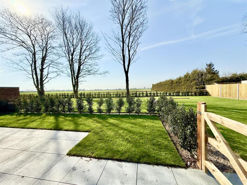 garden and views
