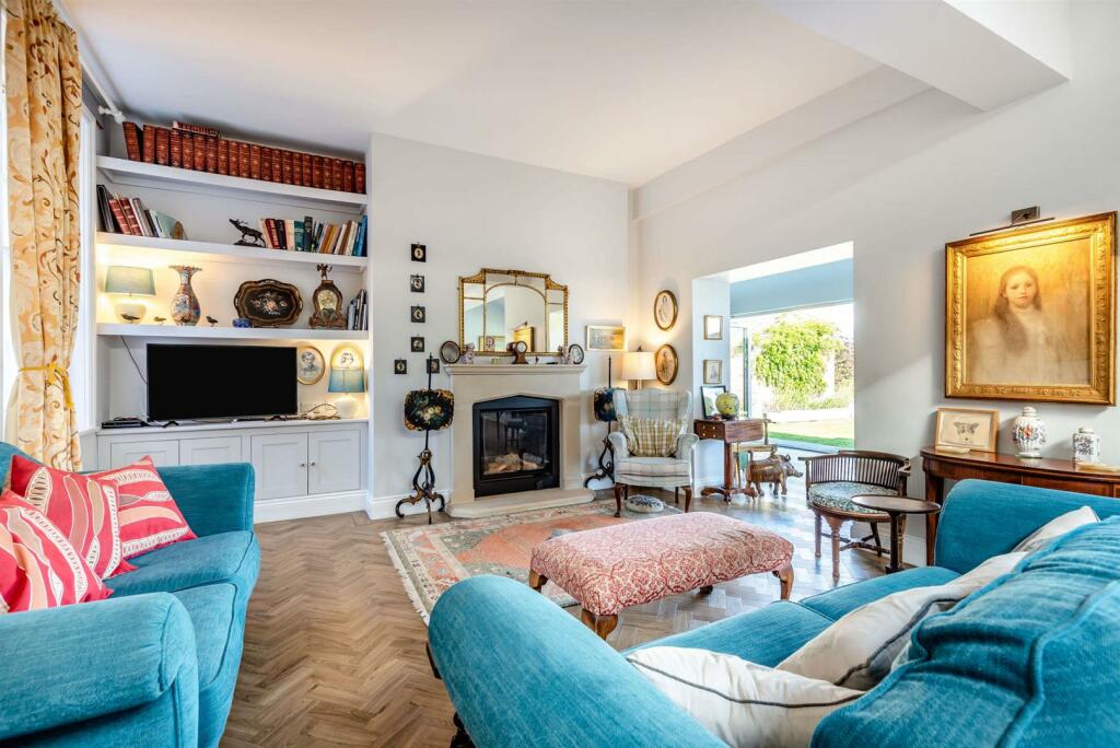 8522142-interior17-800.jpg