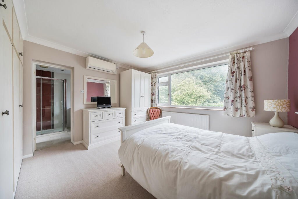 1347632-19-68b703...