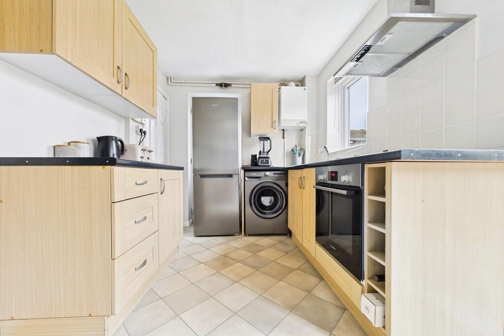 7e210713-CAM01085...