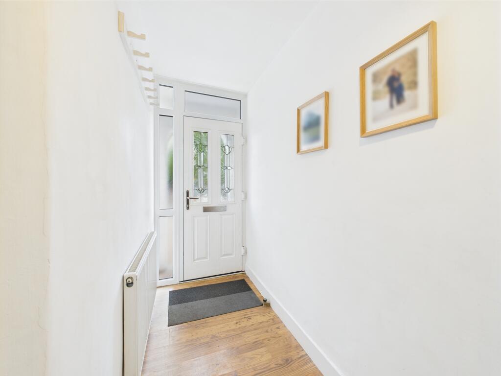 CAM05192G0-PR0079-STILL016