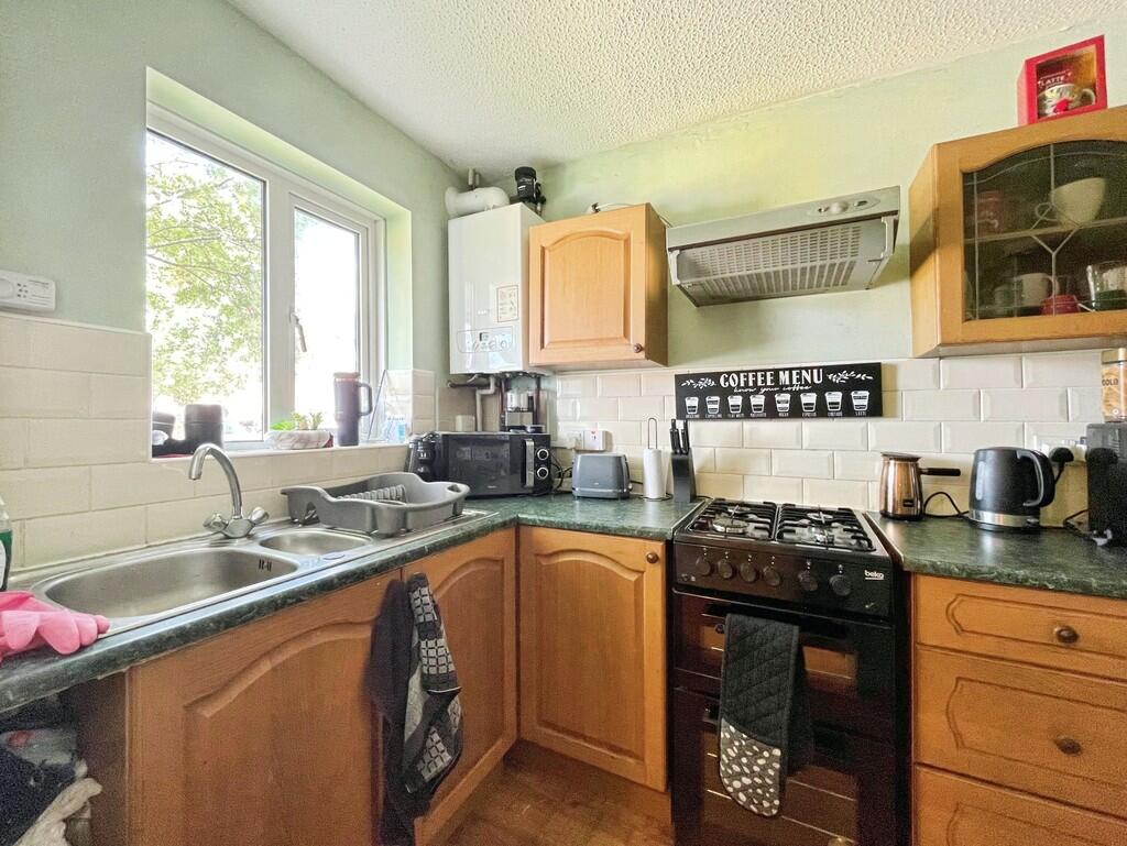 d05a9ad2-kitchen ...
