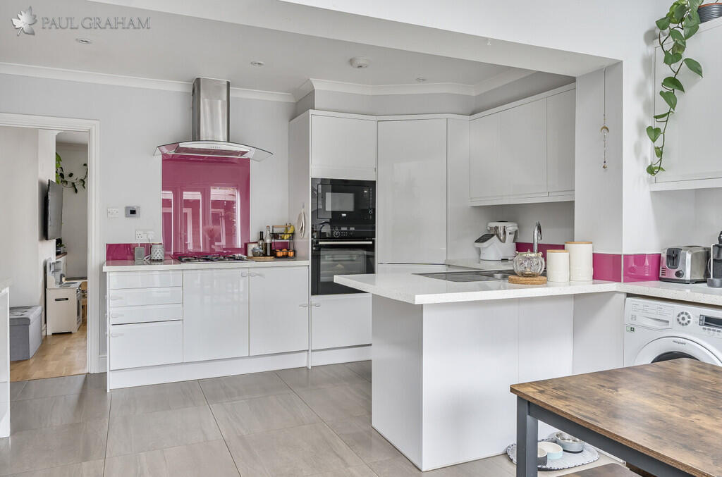 61a3c41c-5526-46e...