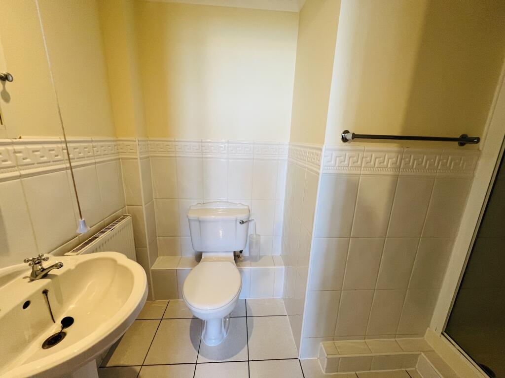 En-suite Bathroom