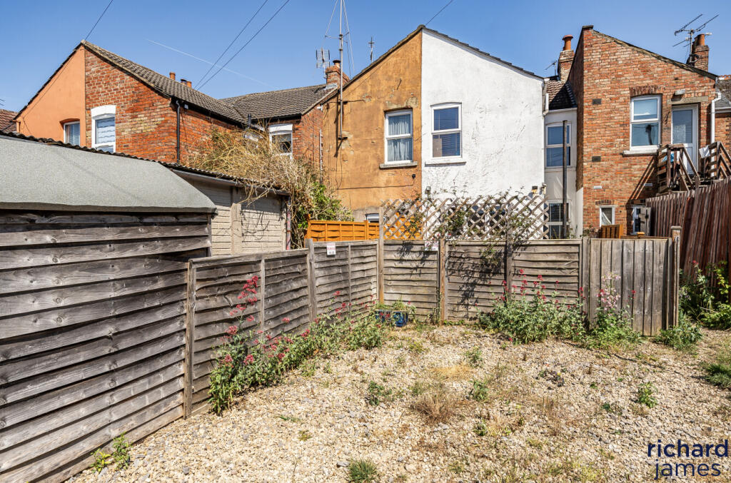 2b84f10f9aa54db0b675fa47765fcf28